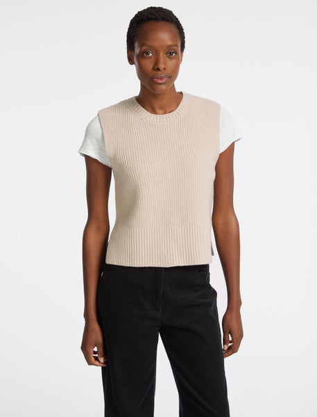 Sleeveless sweater clearance crop top