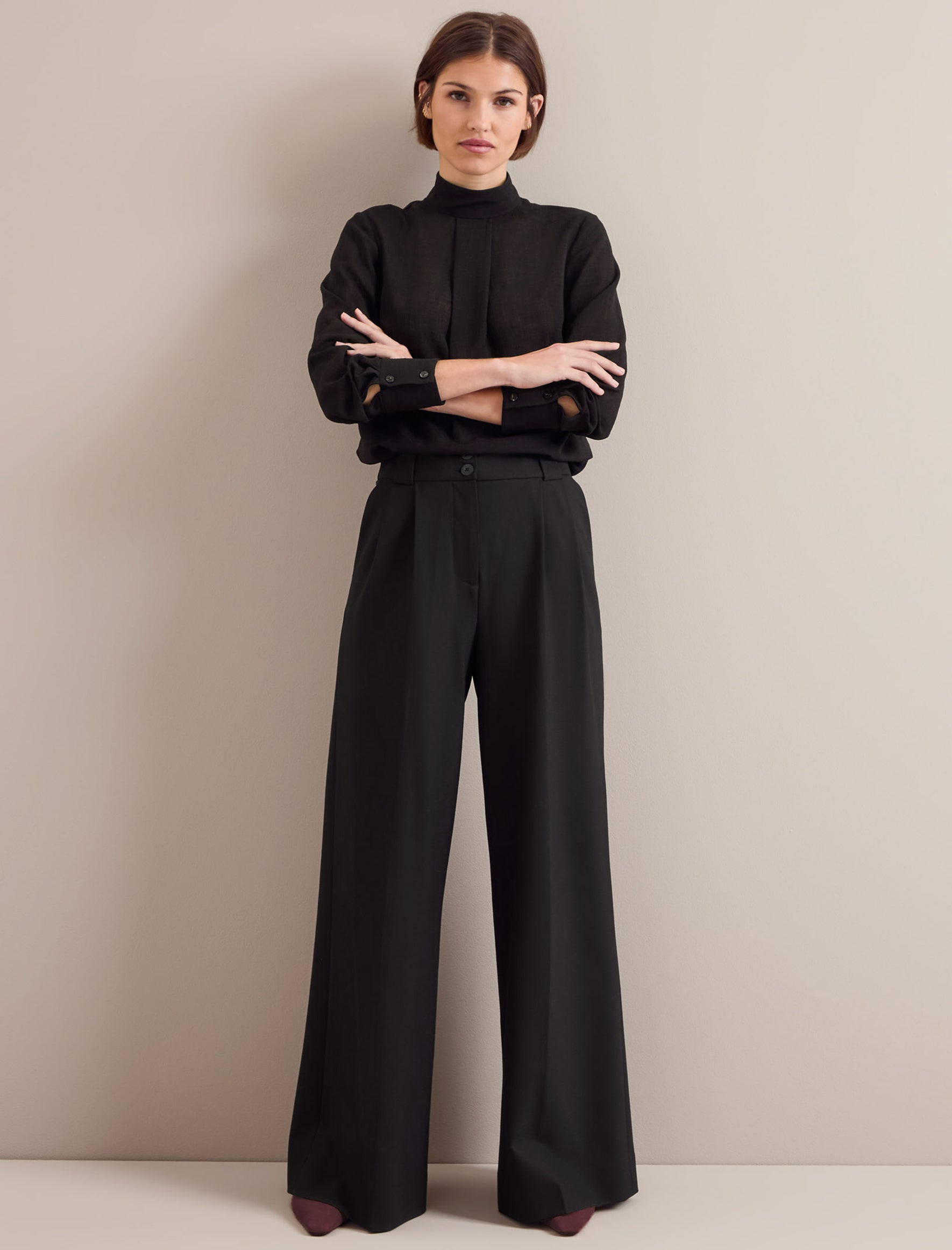 Riley Funnel Neck Blouse in Black