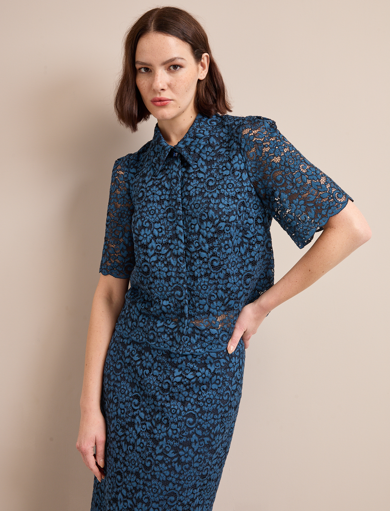 Jacquie Lace Blouse - Navy