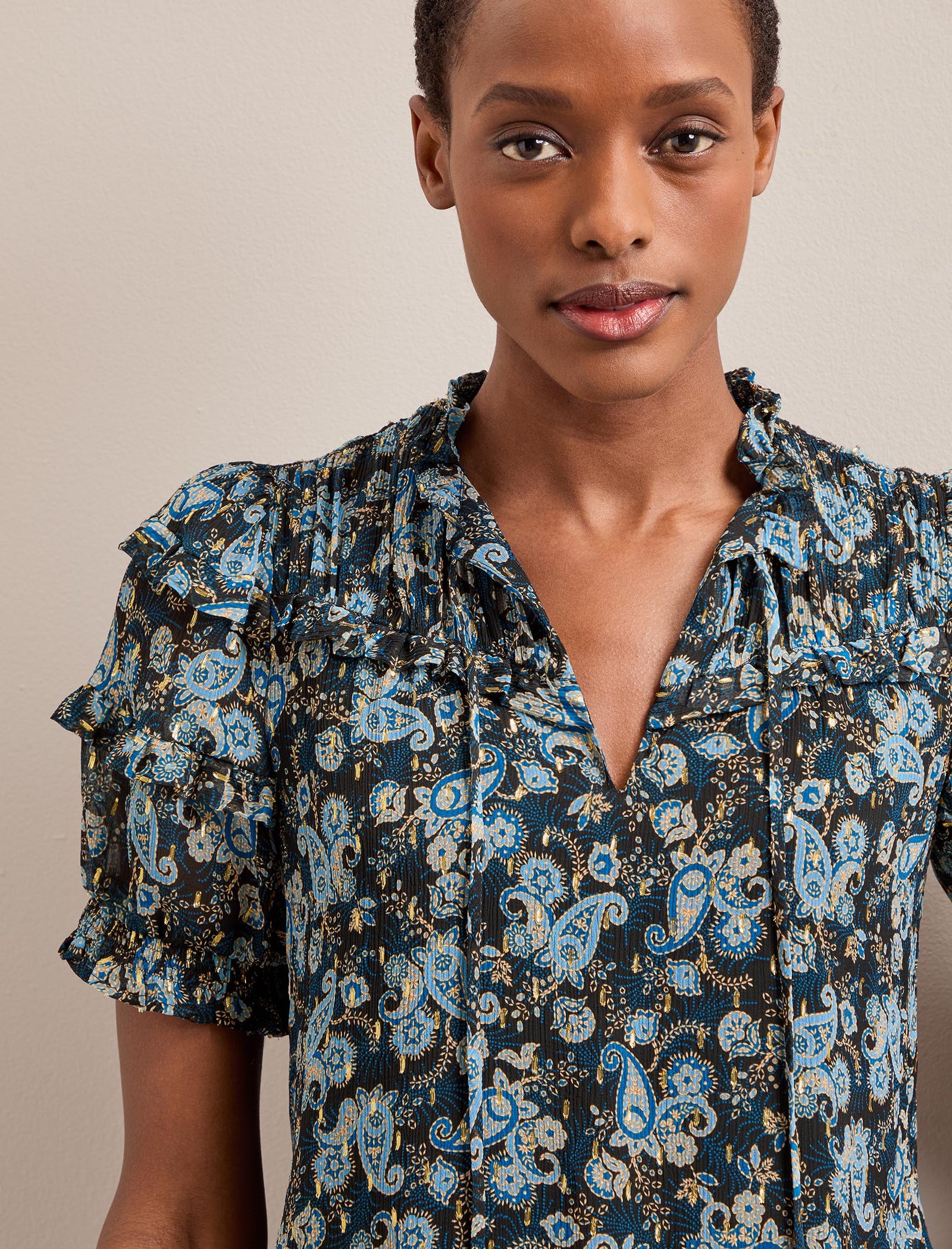 Viola Lurex Filcoupé Ruched Shoulder Detail Blouse - Navy Paisley Print